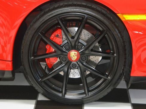 Used 2009 Porsche 911 Carrera S RWD image 16