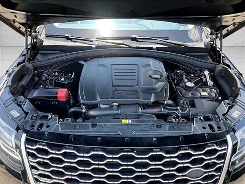 Used 2018 Land Rover Range Rover Velar S AWD/4WD image 11