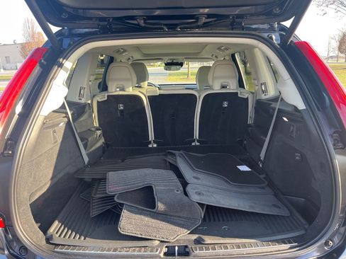 Used 2019 Volvo XC90 T6 Momentum w/ Advanced Package image 23