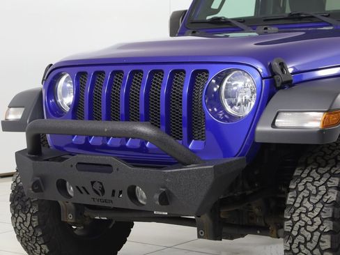 Used 2018 Jeep Wrangler Unlimited Sport S image 46