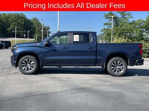Used 2022 Chevrolet Silverado 1500 RST w/ Safety Package AWD/4WD image 2