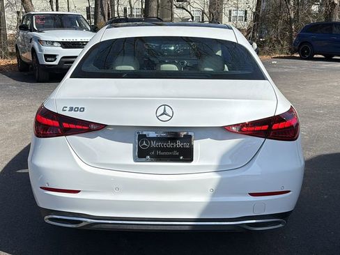 Used 2025 Mercedes-Benz C 300 Sedan image 4