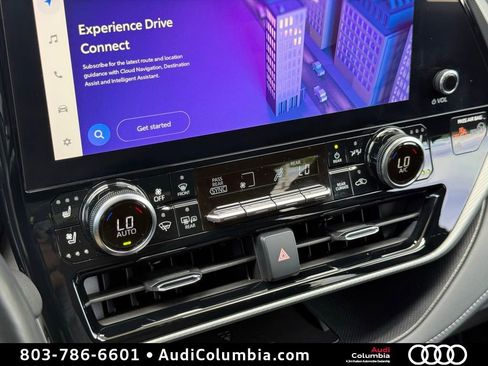 Used 2023 Toyota Highlander Platinum FWD image 35