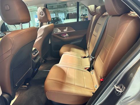 Used 2024 Mercedes-Benz GLE 350 Exclusive 4MATIC AMG Line image 12