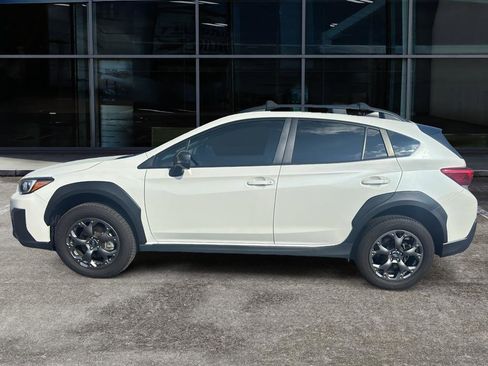 Used 2022 Subaru Crosstrek 2.5i Sport w/ Moonroof Package image 8
