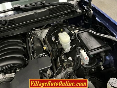 Used 2016 Chevrolet Silverado 1500 LT w/ All Star Edition image 39