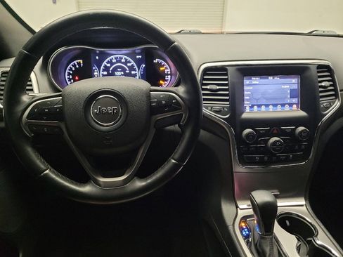 Used 2018 Jeep Grand Cherokee Laredo RWD image 22