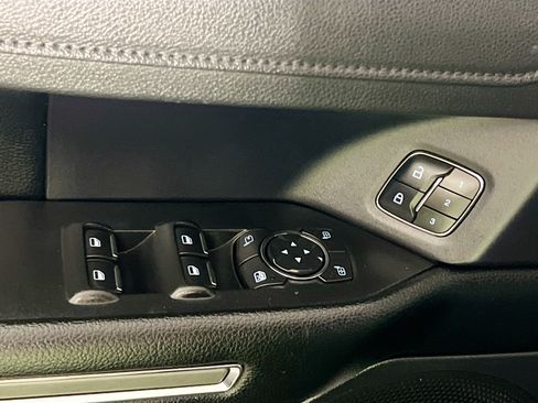 Used 2021 Ford Expedition XLT RWD image 16