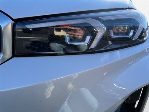 Used 2025 BMW 330i xDrive Sedan w/ Convenience Package image 22