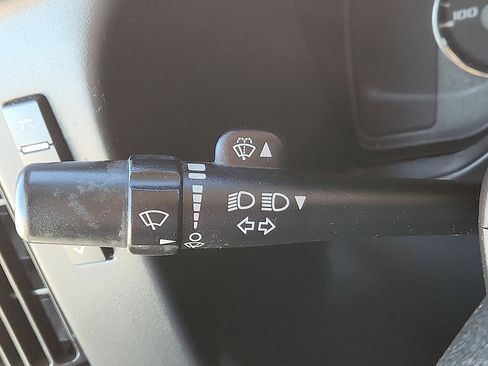 Used 2016 Chevrolet Express 2500 image 14