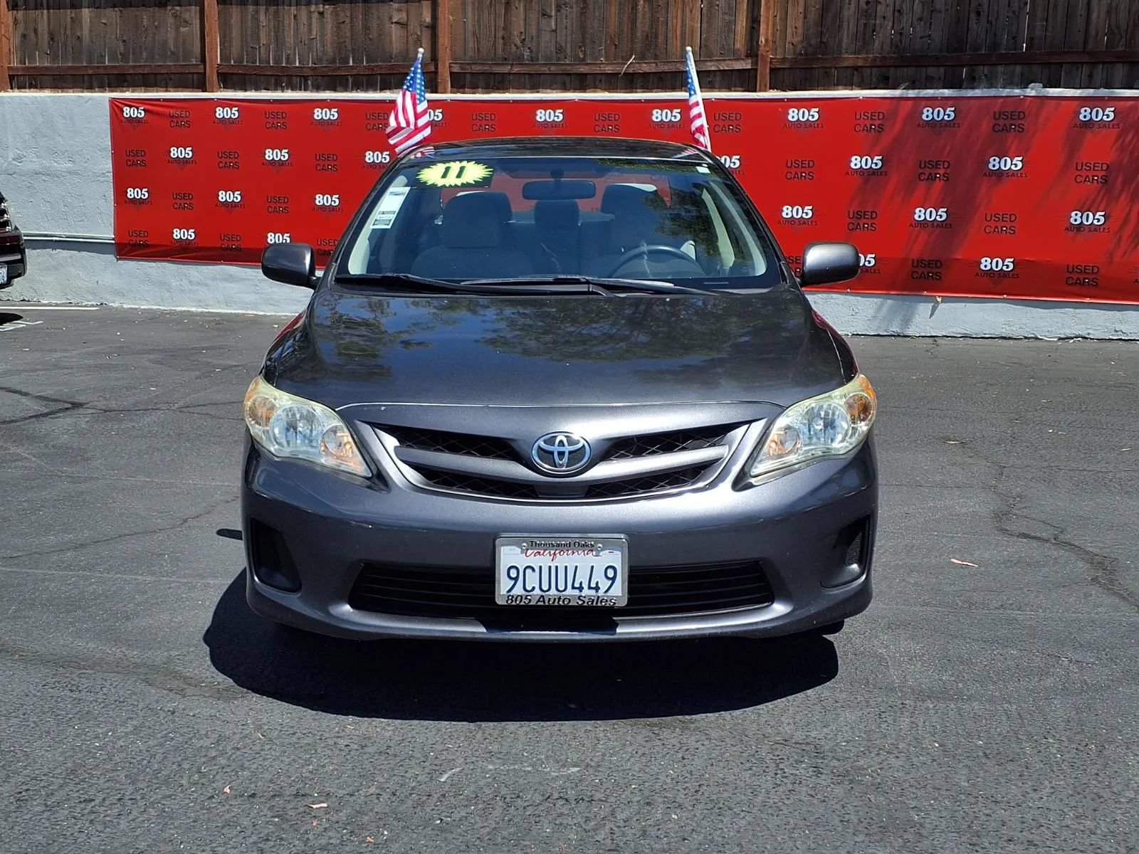 Used 2011 Toyota Corolla LE FWD image 3
