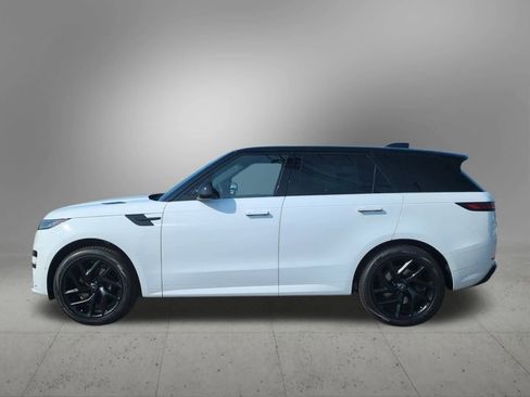 New 2025 Land Rover Range Rover Sport Dynamic SE image 3