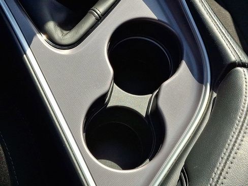 Used 2022 Dodge Challenger R/T w/ Blacktop Package image 24