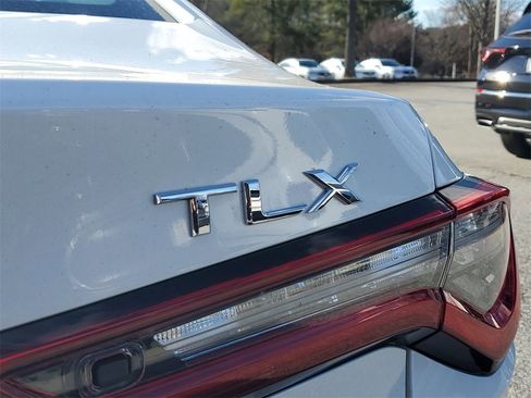 Certified 2025 Acura TLX w/ Technology Package image 8