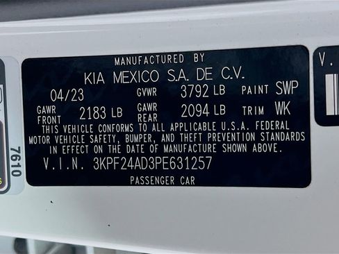 Certified 2023 Kia Forte LXS FWD image 11