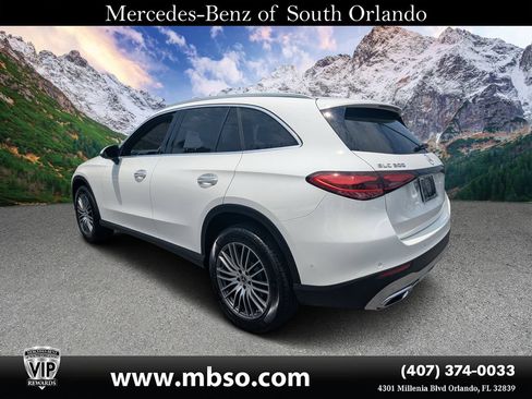 Certified 2025 Mercedes-Benz GLC 300 image 38