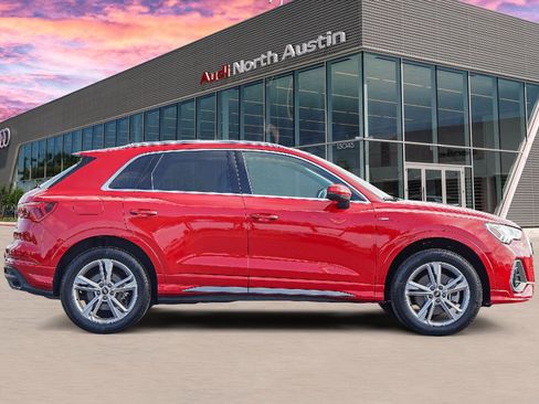 Certified 2023 Audi Q3 2.0T Premium Plus w/ Premium Plus Package image 3