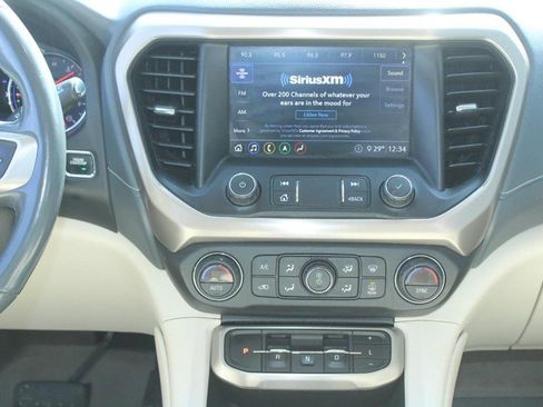 Used 2020 GMC Acadia Denali w/ LPO, Floor Liner Package image 15