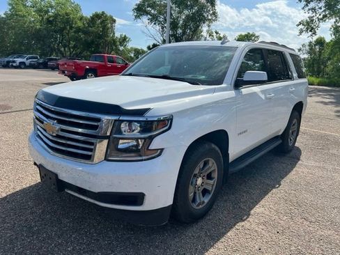 Used 2019 Chevrolet Tahoe LS w/ Max Trailering Package AWD/4WD image 4