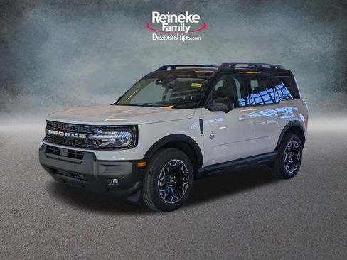 New 2025 Ford Bronco Sport Outer Banks w/ Outer Banks Tech Package+ image 1