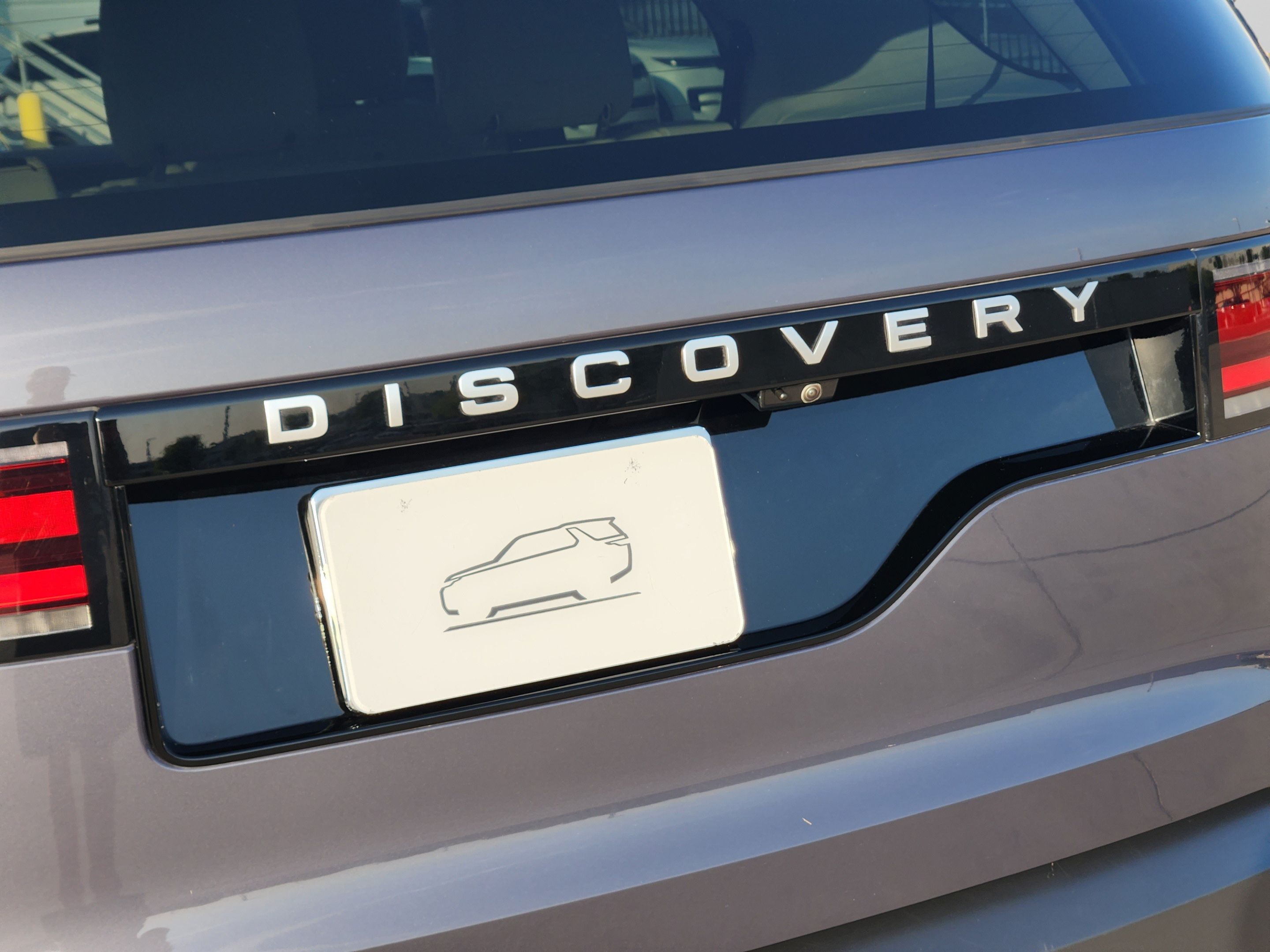 Certified 2026 Land Rover Discovery S AWD/4WD image 37