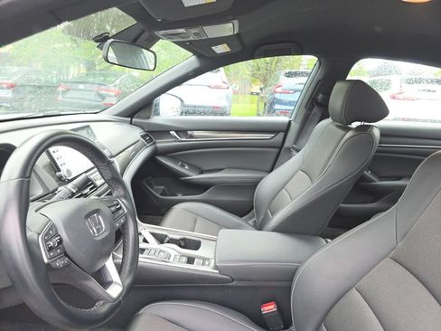 Used 2022 Honda Accord Sport image 26