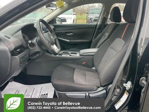 Used 2025 Nissan Sentra SR w/ Midnight Edition FWD image 17