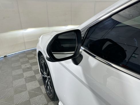 Used 2020 Toyota Camry SE FWD image 10