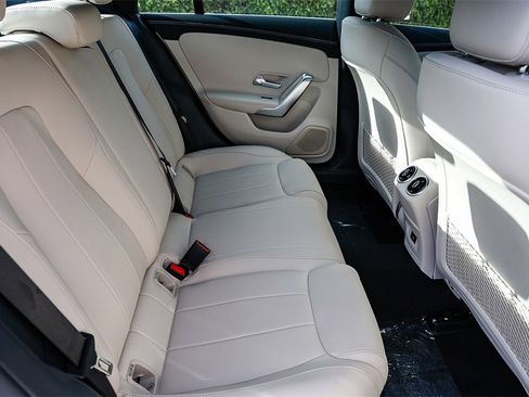 New 2025 Mercedes-Benz CLA 250 image 18