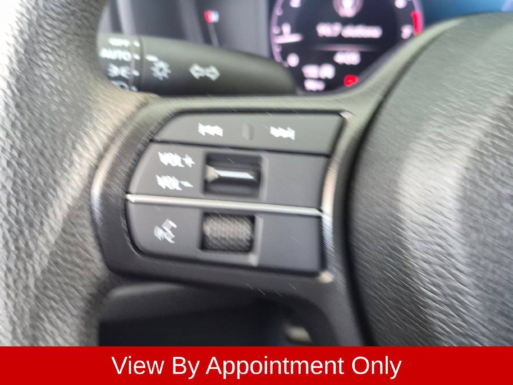 Used 2025 Honda Accord SE image 15