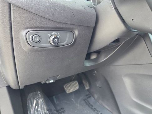 Used 2023 Chevrolet Equinox RS AWD/4WD image 23