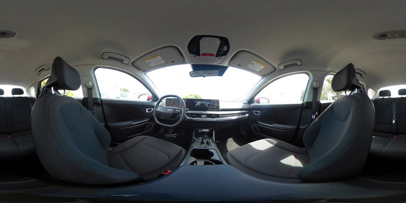 Used 2026 Kia K4 FWD image 40