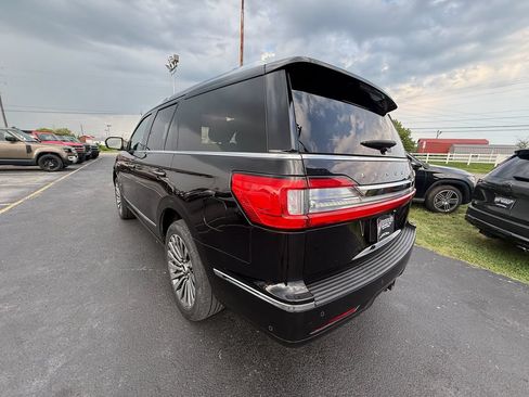 Used 2020 Lincoln Navigator Reserve w/ Luxury Package AWD/4WD image 6