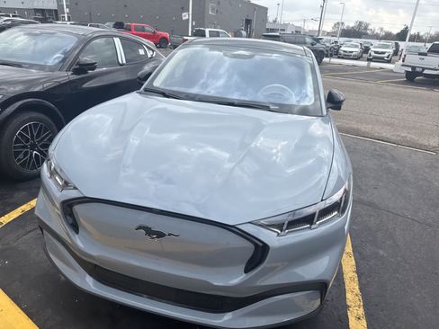 New 2026 Ford Mustang Mach-E Premium AWD/4WD image 15
