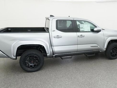 New 2026 Toyota Tacoma SR5 image 98