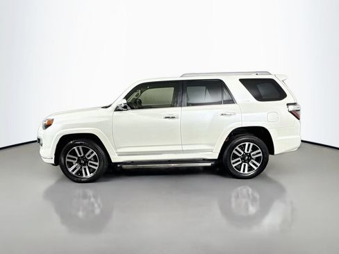 Used 2023 Toyota 4Runner Limited AWD/4WD image 8