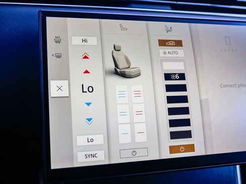 New 2026 Land Rover Range Rover Long Wheelbase SE image 27