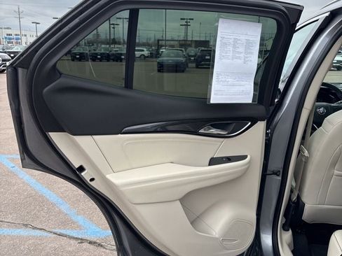 Used 2022 Buick Envision Essence w/ Safety Package AWD/4WD image 25
