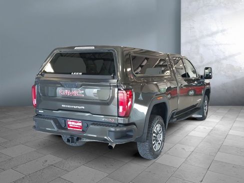 Used 2023 GMC Sierra 2500 AT4 image 6