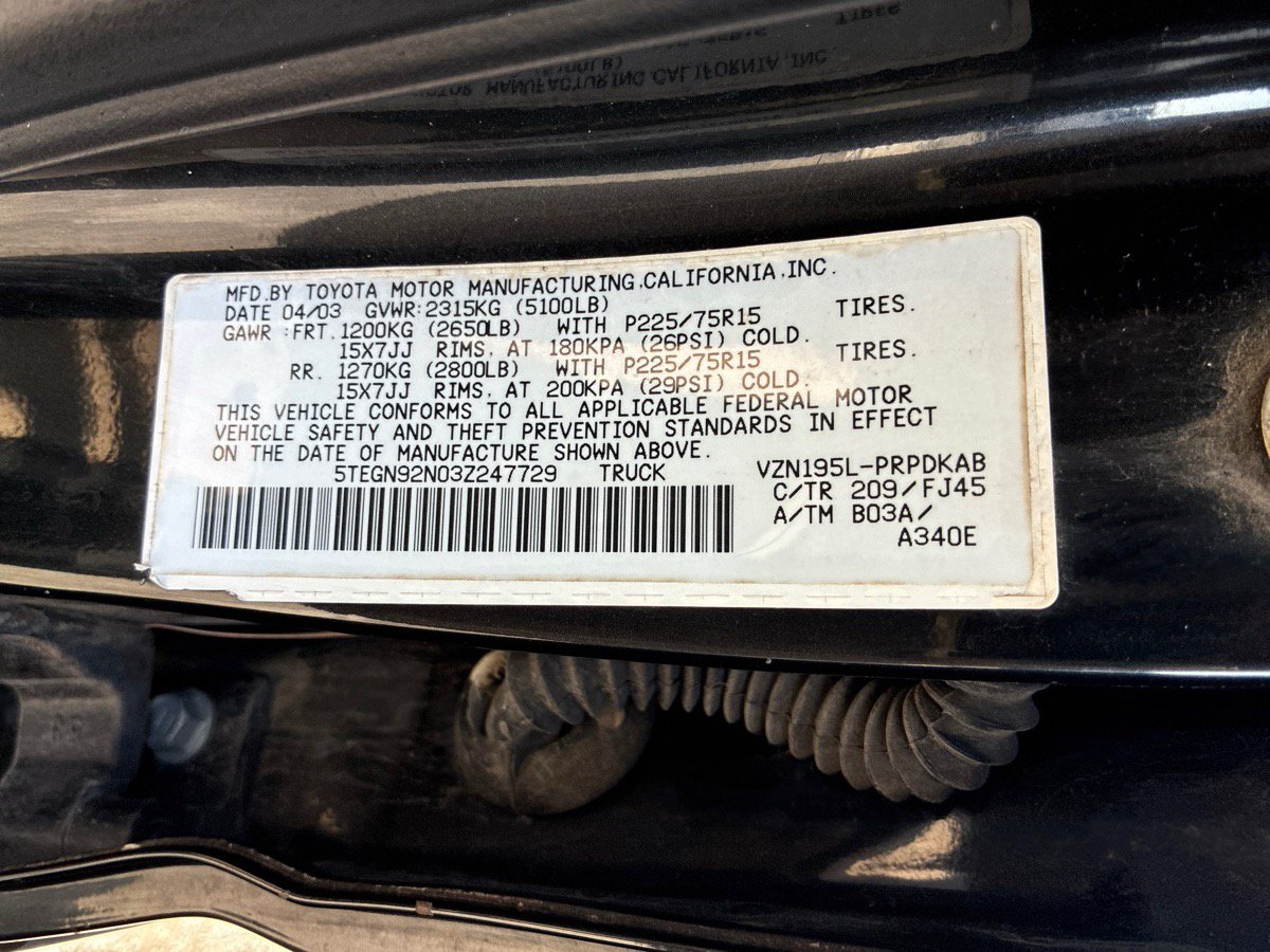 Used 2003 Toyota Tacoma PreRunner RWD image 9