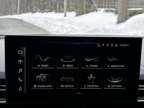 Used 2021 Audi A4 2.0T Premium w/ Convenience Package image 37