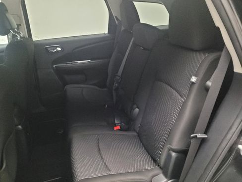 Used 2018 Dodge Journey SE w/ Popular Equipment Group image 18