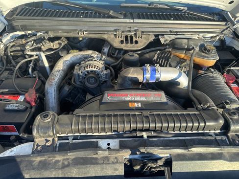 Used 2006 Ford F350 Lariat image 19