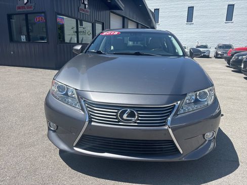 Used 2015 Lexus ES 350 w/ Premium Package FWD image 8