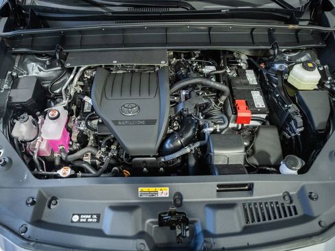 New 2026 Toyota Highlander XLE AWD/4WD image 19