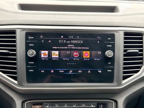 Used 2021 Volkswagen Atlas Cross Sport SE w/ V6 Towing Package FWD image 30