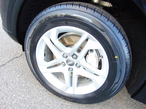 Used 2018 Audi Q5 2.0T Premium image 59