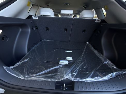 New 2026 Hyundai Kona SEL Premium image 25