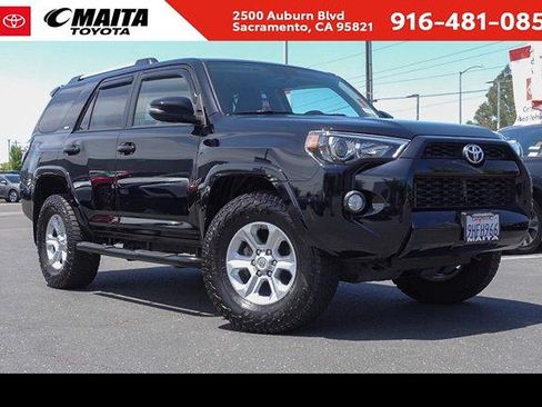 Used 2019 Toyota 4Runner SR5 Premium AWD/4WD image 1