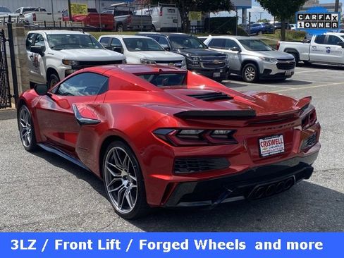 Used 2023 Chevrolet Corvette Z06 w/ Stealth Interior Trim Package image 5